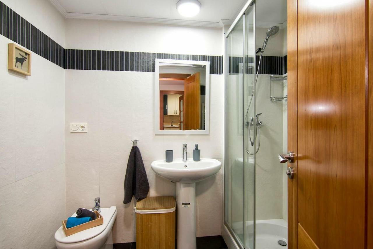 Apartamento Forum-Ciencias Con Piscina, Gym & Parking Granada Bagian luar foto