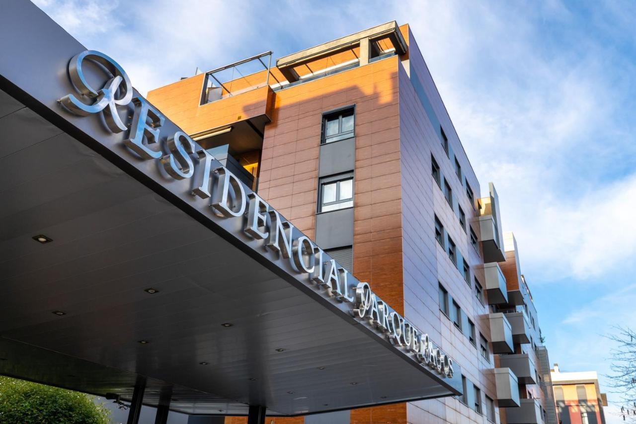 Apartamento Forum-Ciencias Con Piscina, Gym & Parking Granada Bagian luar foto