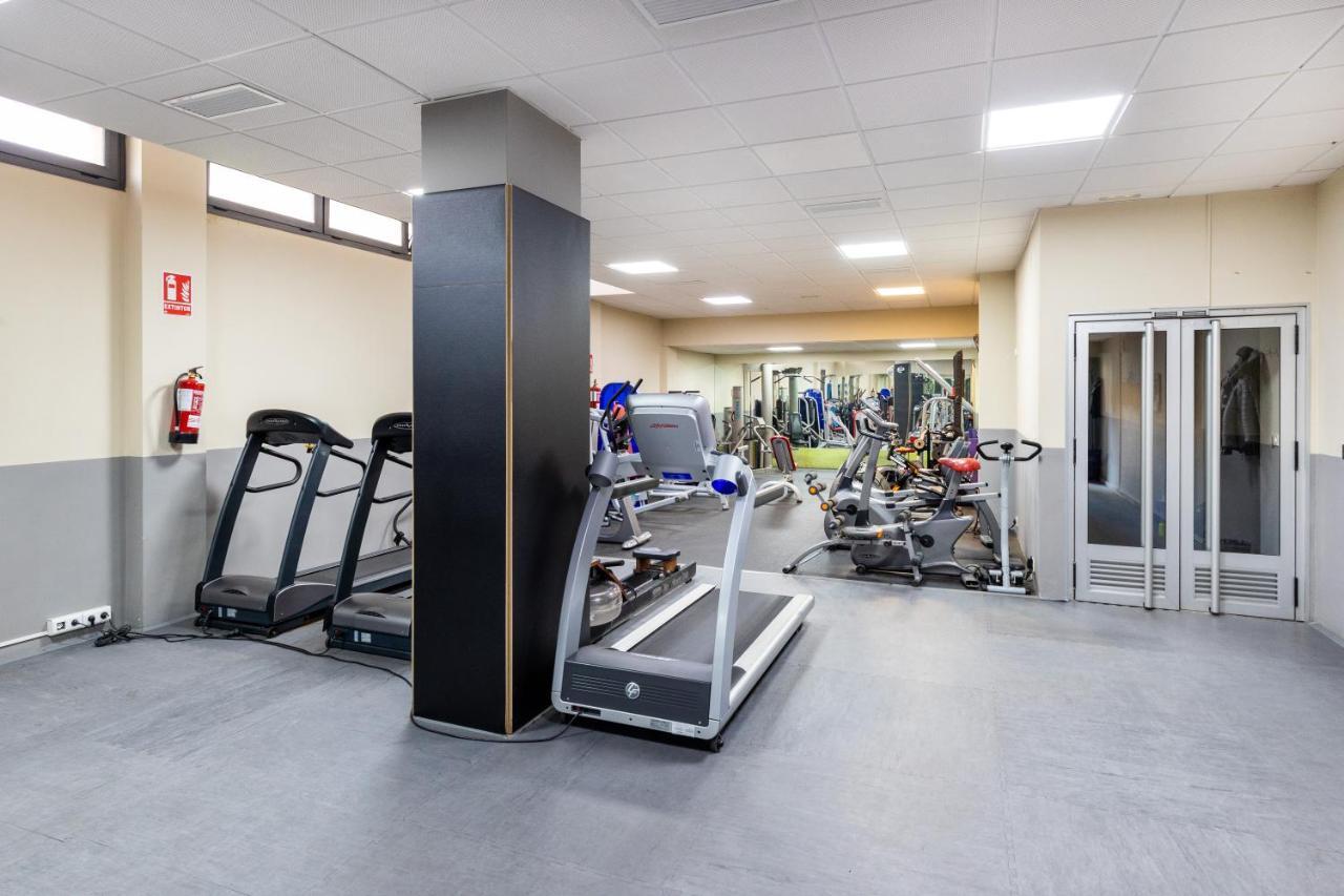 Apartamento Forum-Ciencias Con Piscina, Gym & Parking Granada Bagian luar foto